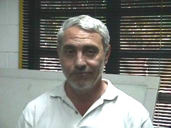 perez.jpg (45846 bytes)
